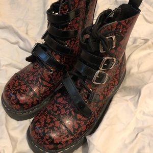 Rose pattern zip up ankle boots